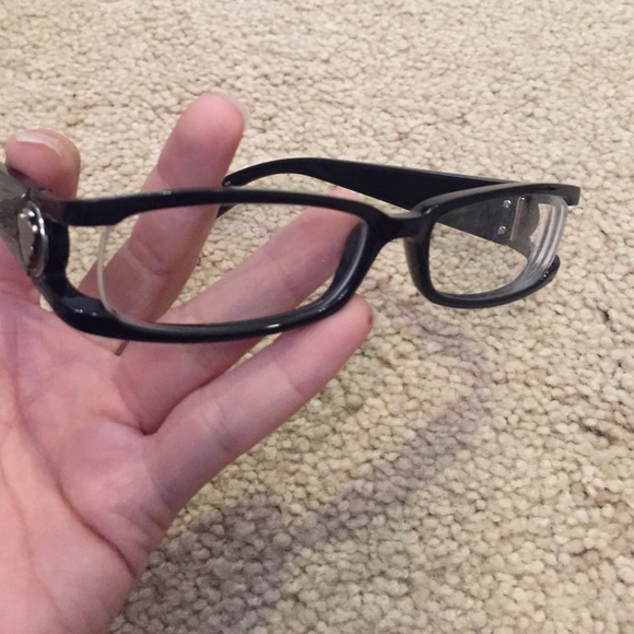 Gucci eyeglasses - Picture 1 of 6